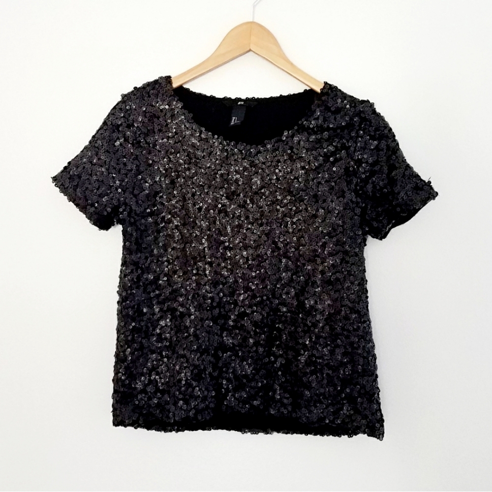 H&M black sequin short sleeve top small